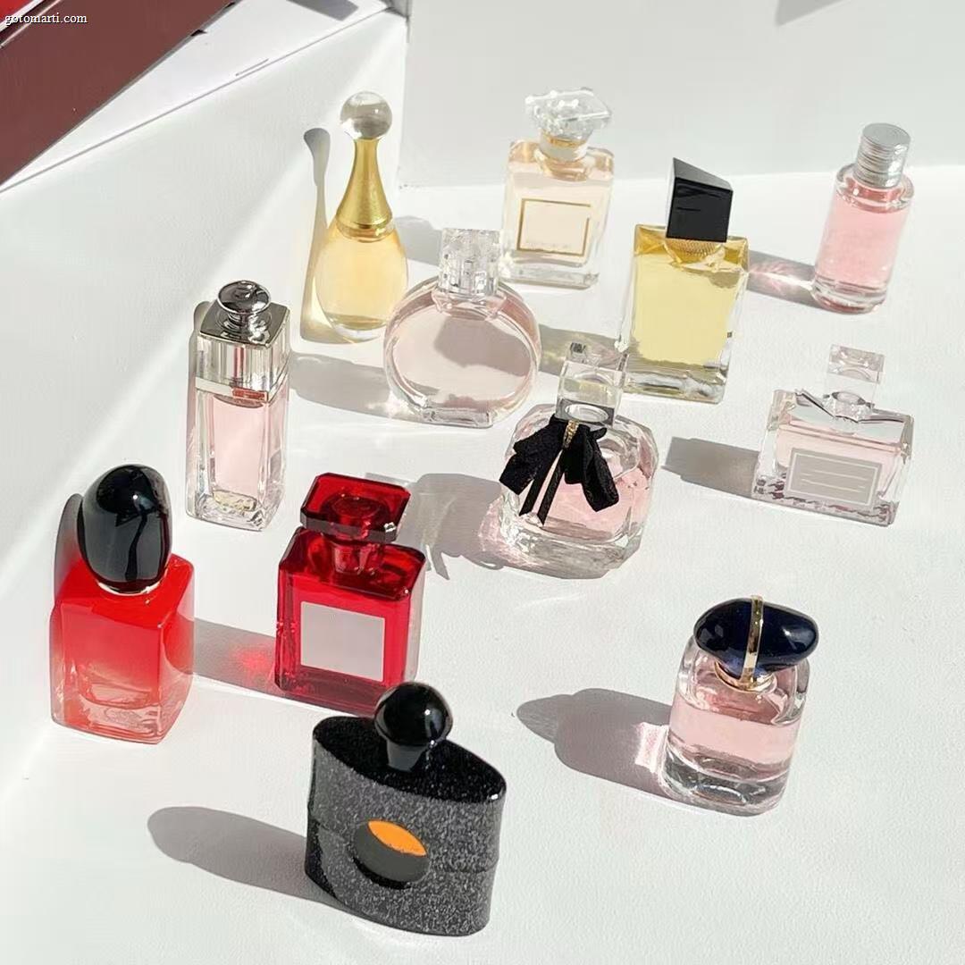 12-Piece Mini Perfume Gift Set – Perfect Gift for Her